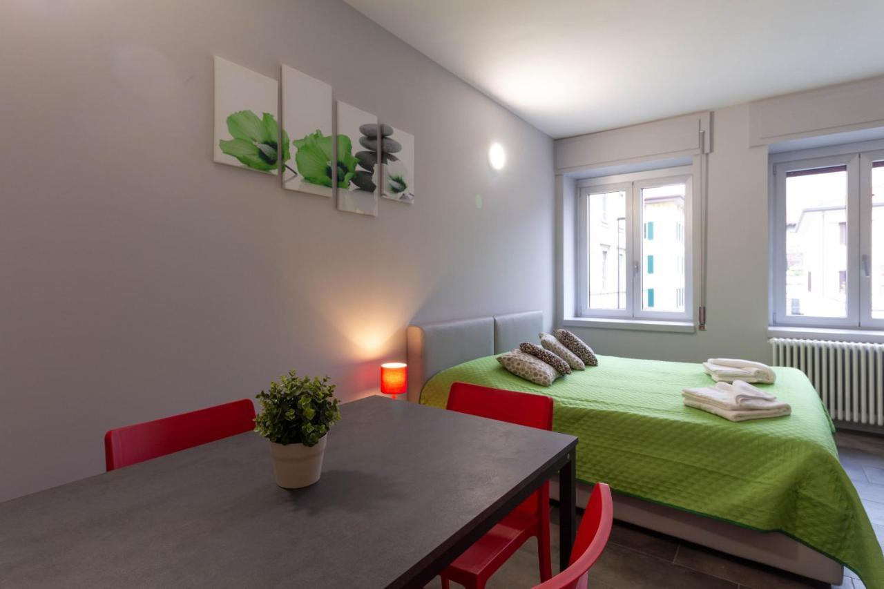 Lime Apartment - Affitti Brevi Italia Lecco Exterior foto