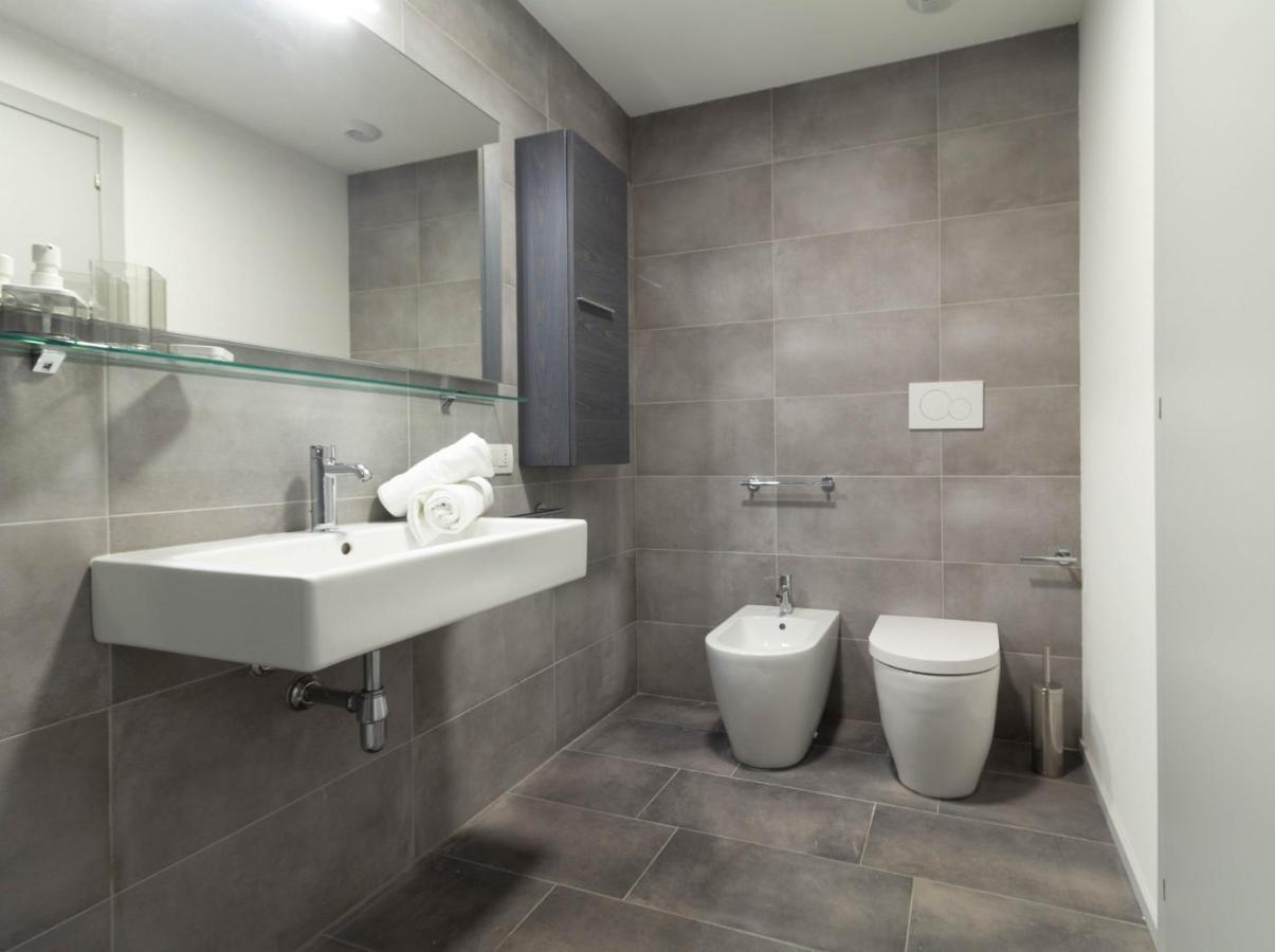 Lime Apartment - Affitti Brevi Italia Lecco Exterior foto